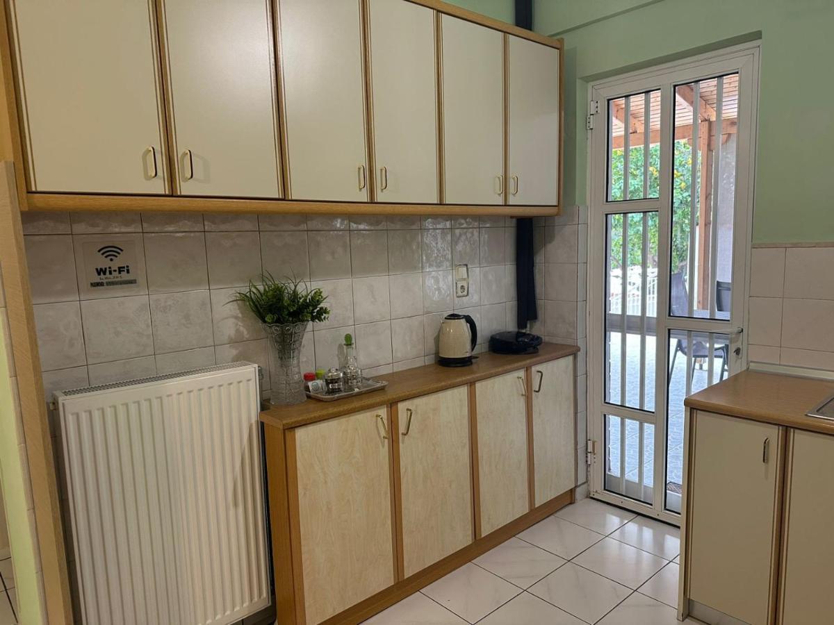 ארטמידה La Vita Apartments-Near Airport & Sea מראה חיצוני תמונה