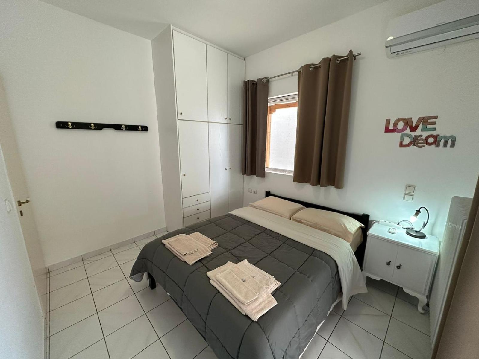 ארטמידה La Vita Apartments-Near Airport & Sea חדר תמונה